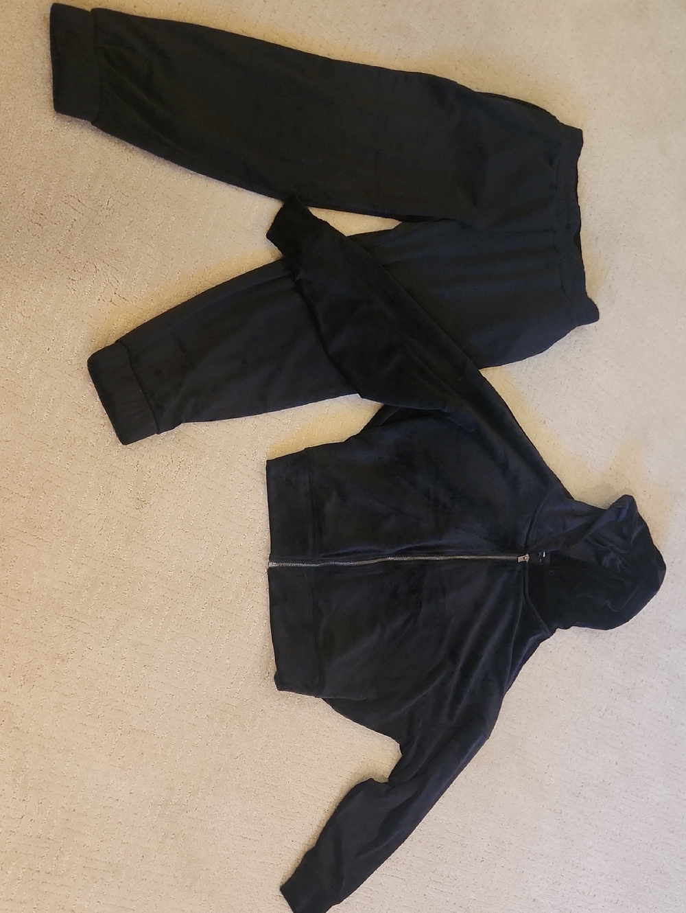 Womens Black Velour Elastic Waist Jogger Pants Hooded Aand  sweatshirt Set